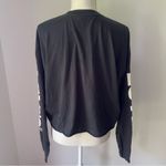 Levi's Graphic Long Sleeve Crop Women's Tee Size Large Photo 4