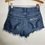 Hollister distressed denim shorts women’s size 25 trendy raw hem casual summer Photo 3
