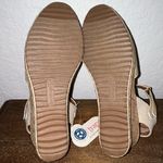 Baretraps New, Odetta Buckle Peep Toe Espadrille Wedge Sandal Shoes Size 7 Photo 9