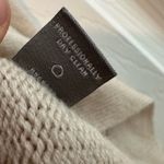 Neiman Marcus  the cashmere collection sweater sleeveless flowy vest size Large Photo 3