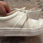 Lulus Sneakers  Photo 0