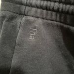 Aritzia ARITIZIA TNA Black Cozy Fleece Sweatshorts Drawstring Pockets Women’s Sz S EUC Photo 2