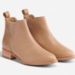 Nisolo Eva Everyday Chelsea Leather Ankle Boots | Size 7.5 Tan Photo 2