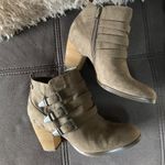 CROMA VINTAGE Faux Suede Tan Booties S 9.5 Photo 1