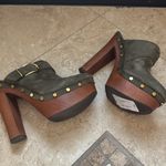 Veronica Beard 
Alek Croc Embossed Leather Clogs size 8.5 Photo 2