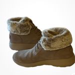 Skechers On-the-GO City 2
Suede Ankle Boots Dark Taupe
8.5 Women's Photo 2