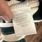 stripped green/white turtle neck long sleeve Photo 3