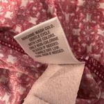 Dress Barn  1X-Large Tunic Top Geometric Stretch V-Neck Pleated Sleeveless Red Photo 7