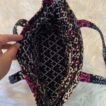 Vera Bradley  Tote excellent condition no rips,smell or stain see pictures Photo 4
