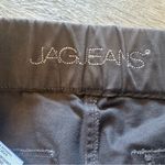 Jag jeans  Classic Fit Gray
Shorts Size 4/27 Mid Length Bermuda Photo 1