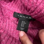 Tahari  medium sweater Photo 7