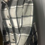 Plaid flannel button Photo 3