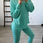 NEW Emerald Teal Two Photo 3