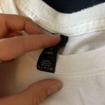 Bumble bee shirt Photo 1