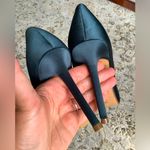 EXPRESS Gorgeous very dressy satin heels 🔥🔥🔥 Photo 6