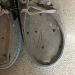 Hey Dude Hey Dudes Slip on Shoes Women Sz. 7 Wendy Tropicana Sand Surfer Comfort  *Flaws Photo 5