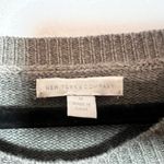 New York & Company Sweater Crewneck Gray Penguins Christmas Holiday Size Medium Photo 6