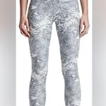 Nike  Dri-Fit Leggings Light Gray Geometric M Photo 8