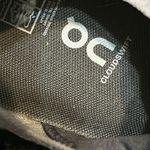 on cloud On CLOUDSWIFT lilac Wolf running athletic training lace up shoes sneakers sz8 Photo 4