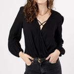 Band Of The Free New  Crossover V-Neck Long Sleeve Top Hallie Black Size Medium Photo 5