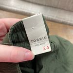 Torrid NWT Linen Blend Drawstring Olive Green Lightweight Pull On Shorts Size 24 Photo 7