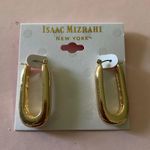 Isaac Mizrahi NWT--THICK OVAL SHAPED EARRINGS GORGEOUS GOLD TONE EARRINGS, brand new. Photo 0