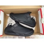 Nike NIB Zoom Pulse Triple Black sneakers Women’s 8, nurse medical Retails $120 Photo 4