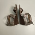 Sofft Sandals Mauldin Wedge Criss Cross Straps Reptile Comfort Pewter Gold Size 7 Photo 5