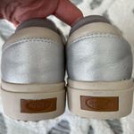 Dr. Scholls Dr. Scholl’s Silver Metallic Wink Lace Sneaker Size 6 NEW Photo 5