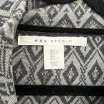 Max Studio  Black and Gray geometric Patterned long zipper Sweater Photo 1