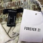 Forever 21 NEW Green Camo Camouflage High Rise Twill Military Cargo Shorts Sz M Photo 3