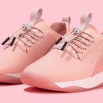 [Clove] Pink Nursing Shoes Photo 0