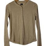 Gap  Beige Gold Shimmer Ribbed Henley Long Sleeve T-Shirt XS Photo 0