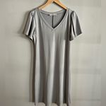 Zenana Outfitters Gray Puff Sleeve V-Neck Stretch Knit Dress Women’s S, Minimalist Soft Photo 2