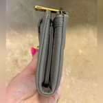 Fossil  Lainie Multifunction leather (cow hide) bifold snap wallet gray Photo 2