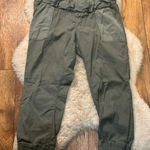 A pea in the pod  Pants Maternity Size Large Green Jogger‎ Cropped Cargo Photo 0