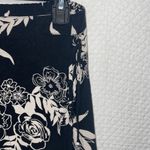 Xhilaration Wrap Slimming skirt size medium π» Photo 4