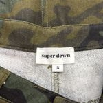 Super Down Isabela Olive Green Multi Camo Mini Skirt Size Small Photo 6