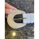 The Ritz Accessories Collection White Leather Belt Size S/M Alligator Print Photo 4