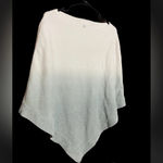 Barefoot Dreams Barefoot‎ Dreams Cozychic Ultra Lite Poncho Blue and White - One Size Photo 2