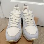 VEJA  Venturi Alveomesh Sneakers in Gravel Menthol Ice size 7 Photo 2