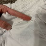 Lululemon  Hotty Hot Shorts 2.5" White Photo 8