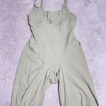 Maidenform  Shapewear Tan Slimming Women's Bodysuit Romper XL Shorts Photo 0