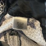 Dana Buchman  Bermuda Shorts Womens 10‎ Black & White Geometric Photo 4