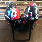 X-Appeal  black bright floral platform heels womens size 6 Photo 3