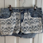 Iris Jeans blue shorts white lace size large Photo 0