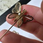 Monet Lot Of 2 Vintage Signed Gold Tone Metal Wire Butterfly Insect Brooch Pin Photo 5