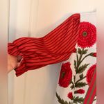 BOHO BOUTIQUE M Floral Red and White V Photo 1