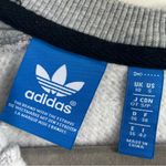 Adidas  Tropical Trefoil Heathered Grey Crewneck Sweatshirt Floral Logo Rare S Photo 8