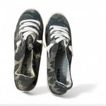 Soda ‎Camo Lace Up Slip On Sneakers Photo 6